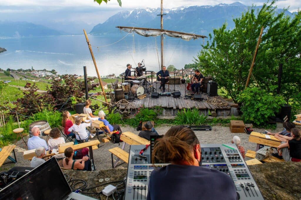 EXr 0LpcqVk8BBVynhk1vS 1024x683